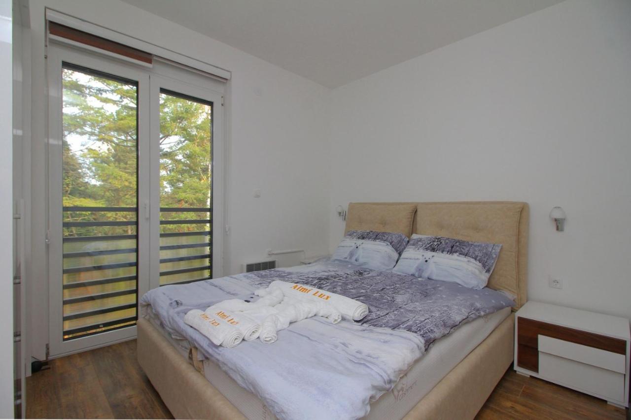 Almi Lux Apartman Златибор Экстерьер фото